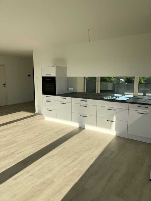 Einziehen & Wohlfühlen: Stilvolle 3-Zimmer Wohnung mit großem Balkon