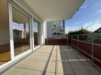 Exklusive 4 Zi-Whg BJ 2010, neuer  EBK, Aufzug, HMS, TG mit Wallbox in Waiblingen