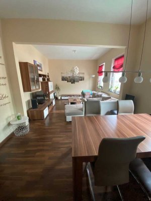 Schöne 2 Zimmerwohnung in historischem Haus Stadtmitte