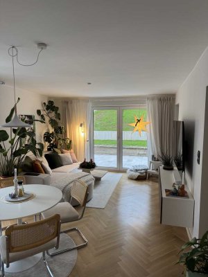 Exklusive, voll möblierte 3-Zimmer-Wohnung mit großer Terrasse & Privatgarten – frisch Kernsaniert