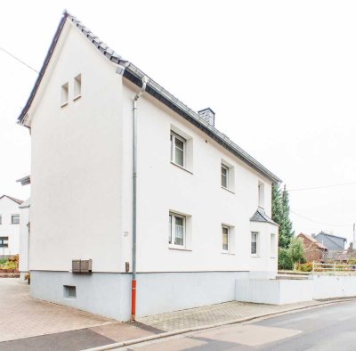 Ansprechende 3-Zimmer-Wohnung mit Küche, Bad, Balkon und Garage in Limburg-Weilburg (Kreis)