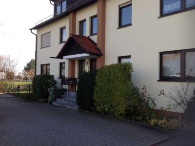 Sonnige 3 Zimmerwohnung in ruhiger, bester Wohnlage in Kalchreuth !