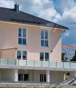Geräumige und neuwertige Doppelhaushälfte in Zusamaltheim