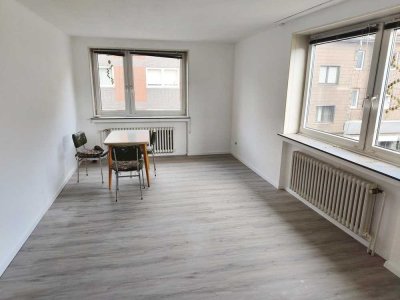 Erstbezug nach Renovierung 2 Zimmer Wohnung