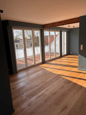 Wohnen mit Charakter: Großzügiges Apartment in Charlottenburg