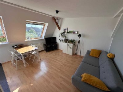 Über den Dächern von Eimsbüttel - möblierte & charmante Dachgeschosswohnung in zentraler Lage