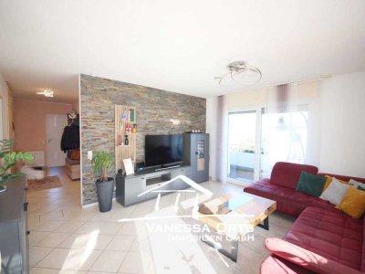Moderne 3-Raum-ETW mit hellen ca. 82 m², Sonnenbalkon, Aufzug & grünem Weitblick