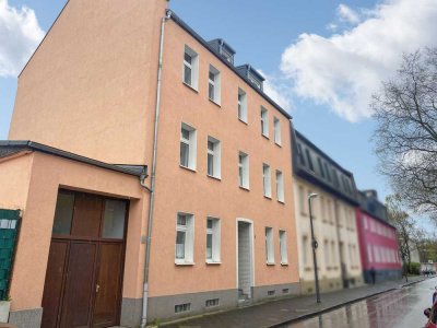 Gelsenkirchen-Schalke: 4-Familenhaus mit viel Potential