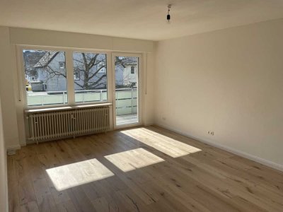Großzügige helle 3-Zimmerwohnung Bad Neuenahr, zentral & ruhig mit 2 Balkonen & Holzboden