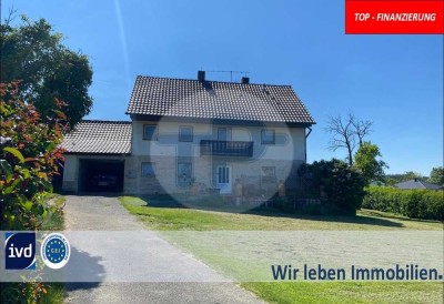 GELEGENHEIT:
ÄLTERES EIN-ZWEIFAMILIENHAUS 
IN TRAUMHAFTER AUSSICHTS/RANDLAGE