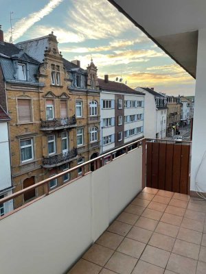 Citynahe Wohnung mit Sonnenbalkon in guter Lage