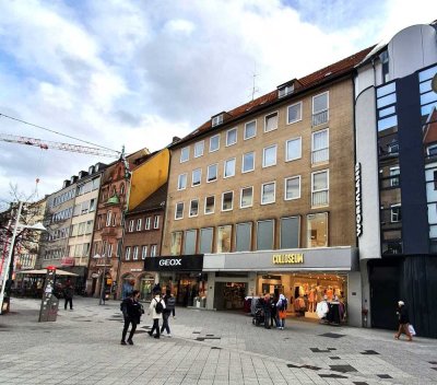 Charmante 2-Zimmer-Wohnung mitten in der Stadt – direkt in der Fußgängerzone!
