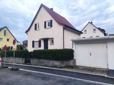 Seltene Gelegenheit: Einfamilienhaus mit Baugenehmigung für Neubau