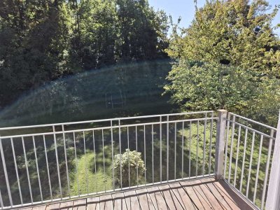 Helle 2-Zimmer Wohnung mit Balkon in Ortsrandlage von Neuburg an der Donau