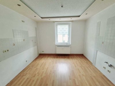 Großzügige 3-Raum-Wohnung in guter Lage mit ausgebauter Kammer für Hobby oder Gäste