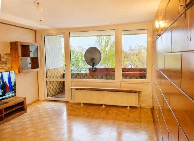 Attraktive 3-Zimmer-Wohnung mit Balkon, Aufzug, Stellplatz