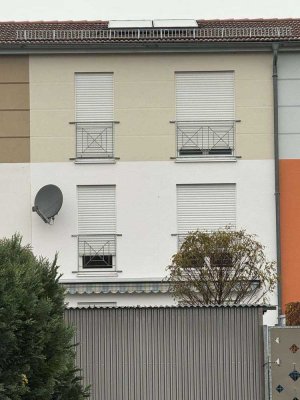 Modernes gepflegtes Reihenmittelhausen im Neubauzustand