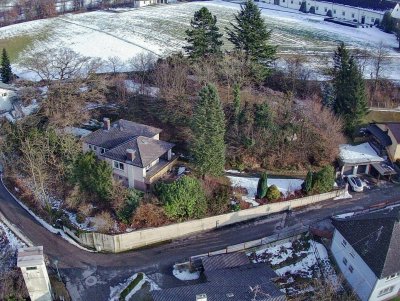 Charmanter Bungalow mit großzügigem Grundstück und traumhafter Aussicht in Luftenberg