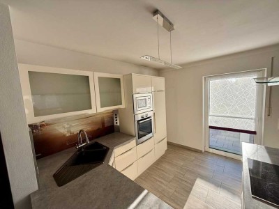 3ZKB Eigentumswohnung, 82qm, Balkon, Keller, Garage, Stellplatz, provisionsfrei, ab sofort