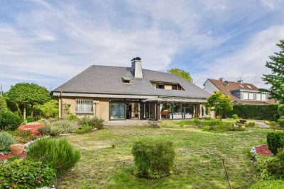 Exklusives Einfamilienhaus mit Indoor-Pool, Sauna & Wintergarten