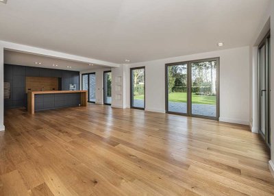 Toplage trifft Design - Luxuswohnung mit Stil & Garten