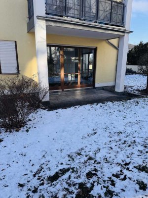 Frisch renoviertes 1,5 Zimmer Apartment im EG mit Terrasse - 85055 Ingolstadt