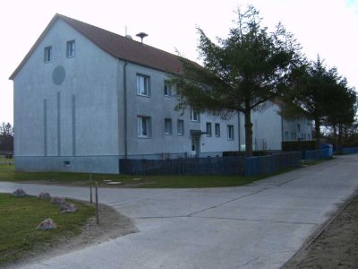 2 Raum Wohnung in Behrenwalde