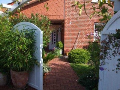 Schönes und modernisiertes 4-Raum-Einfamilienhaus mit geh. Innenausstattung in Rheine-Nord
