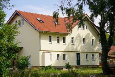 Historisches Anwesen mit großem Gestaltungsspielraum in Hellingen
