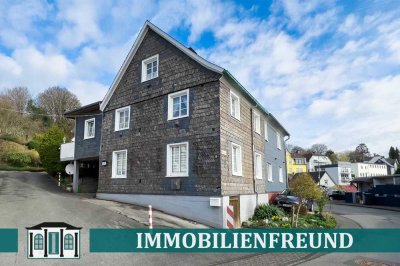 Bergisches Fachwerkhaus in TOP-Lage von Cronenberg + Perfekt für die Handwerkerfamilie