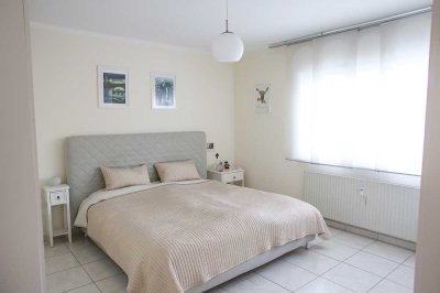 Ruhige 2,5-Zimmer-Wohnung mit großem Süd-West-Balkon und EBK in Schifferstadt, 81 qm