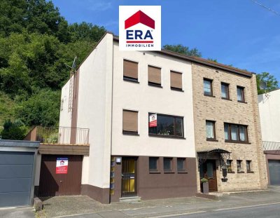 EINFAMILIENHAUS - DOPPELHAUSHÄLFTE MIT GARAGE IN GROSSROSSELN
