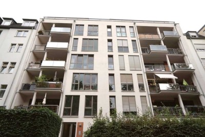 Moderne 5,5-Zimmer-Penthousewohnung mit Blick über Plagwitz