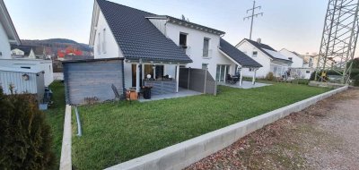 Schöne DHH in Maulburg (Neuwertig)