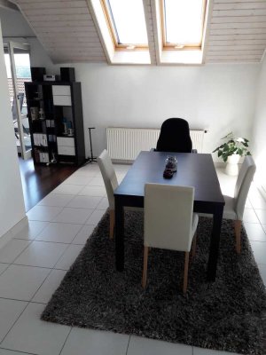 Attika-Wohnung mit 3,5 Zimmern und Balkon in Reichenbach an der Fils