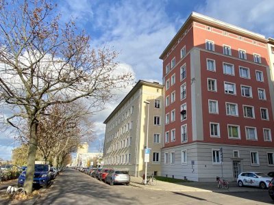 Helle,  1-Zimmer-Wohnung, separte Küche, Innenstadtlage, Altstadt