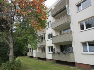 Helle und sehr gepflegte 2-Zimmer-Wohnung mit Loggia in beliebter Wohnlage von Egestorf
