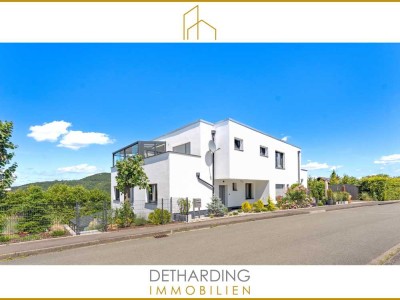 Mit extra viel Panorama: Maisonettewohnung in Dörnberg