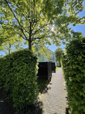 Exklusives Wohnen im Grünen in BESTLAGE: Stilvolle 3-Zimmer-Wohnung mit Terrasse in Bonn
