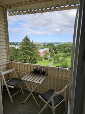 Schöne 2-Raum-Wohnung mit Blick über die Förde  in Kiel
