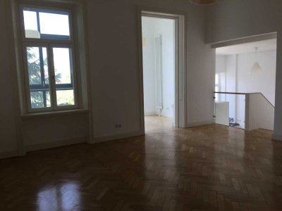 Attraktives Zuhause zum Wohnen und teilgewerblich nutzbar - 4 Zimmer frei ab 1. November 2025