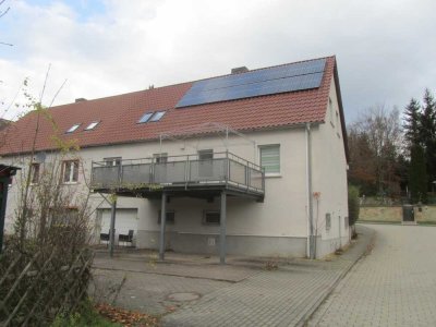 Liegenschaft mit Doppelhaushälfte in Finneland OT Saubach; Mindestgebot 176500 €;  Exposee beachten!