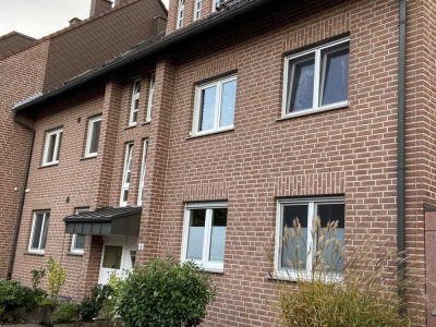 3,5-Zimmer-Wohnung mit Balkon im Herzen von Königshardt