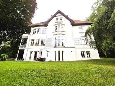 Luxuriöse Gartenwohnung "Auf der Gugl", 79 m² WNFL, 75 m² Terrasse, 800 m² Eigengarten, Küche möbliert, barrierefrei!