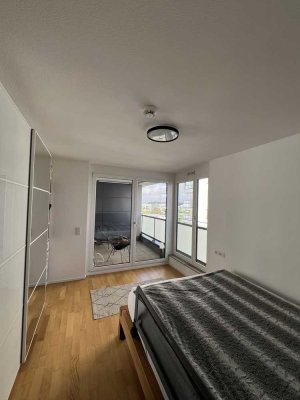 Neuwertige 3-Zimmer-Wohnung mit Balkon und Einbauküche in Böblingen