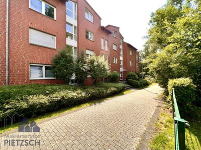 Helle 2,5 Zimmer-Wohnung mit Balkon und Tiefgaragenplatz zu verkaufen!