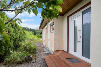 Ihr neues ZUHAUSE oder FERIENDOMIZIL: Bungalow mit Gartenparadies in Velden a.W.