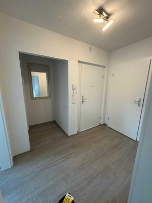 Modernisierte 2-Zimmer-Wohnung mit Balkon und Einbauküche in Dortmund