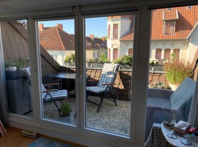 Wohnen über den Dächern der List: 3-Zimmer-Dachgeschosswohnung mit Dachloggia