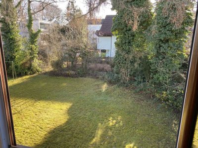 4-Zimmer-EG-Wohnung mit großem Süd-Garten, Garage und Terrasse  in zentraler, ruhiger Lage